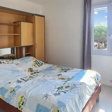 3 Bedroom Stunning In Les Maures Holiday home *